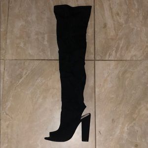 Steve Madden OTK black jeans boots